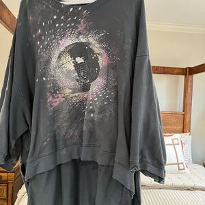 Magnolia pearl sweatshirt